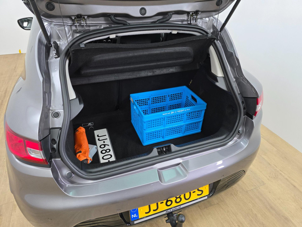 Renault Clio 0.9 tce met cruisecontrol en trekhaak | tweedehands renault cl