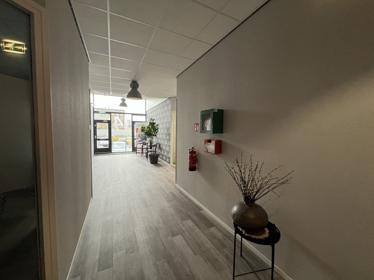 Te huur 27m2 kantoorruimte net buiten centrum Goes