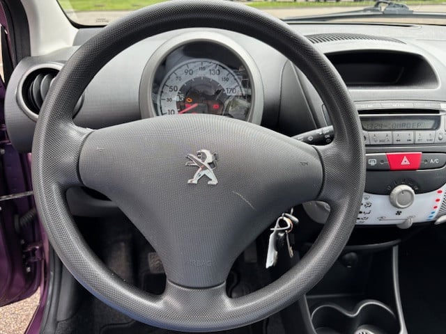 Peugeot 107 1.0 68pk 3d access pack accent radio/cd | airco | zuinige motor
