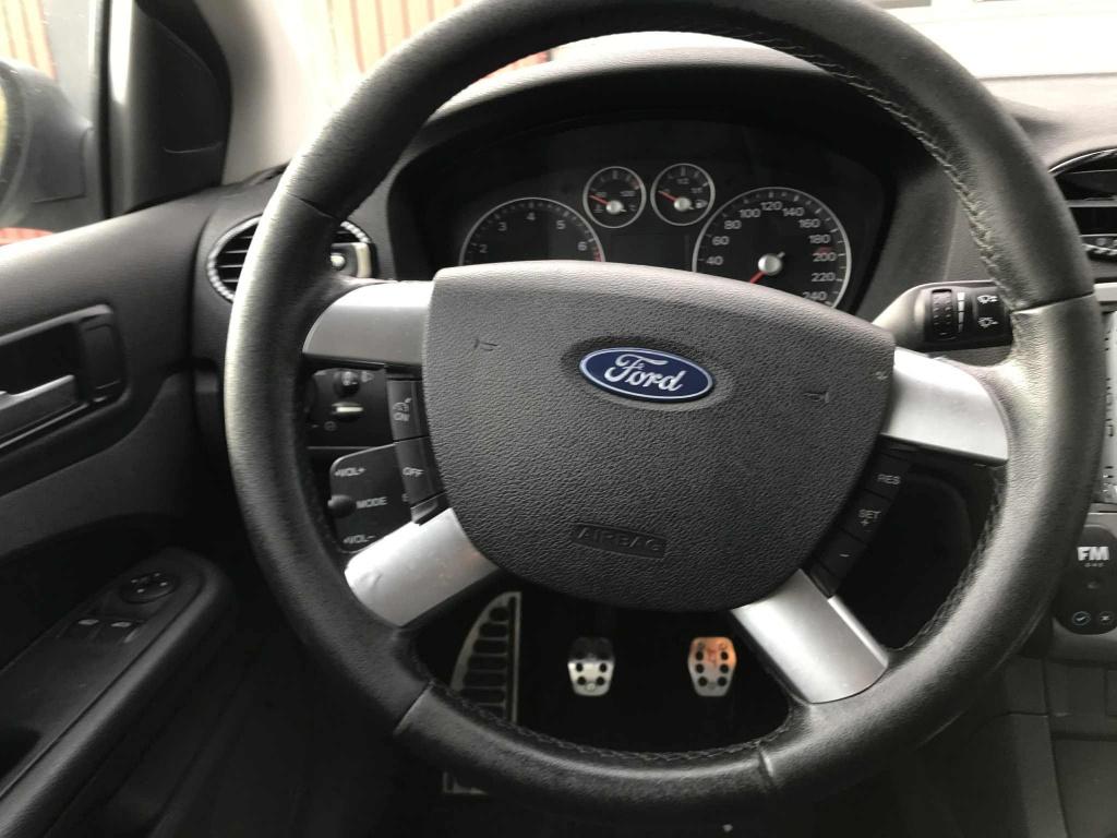 Ford Focus 1.6-16v first ed.