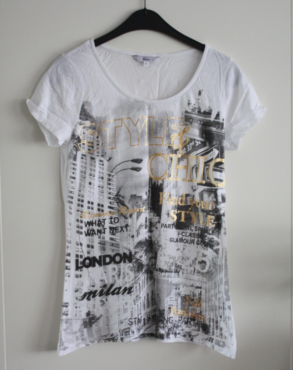 Wit  tshirt met print maat m