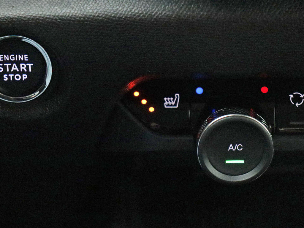Citroen C4 hybrid 136 pk automaat max | private lease 36 mnd 10.000 p.j. €4