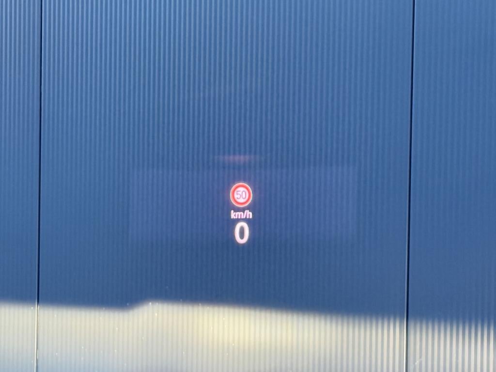 Volkswagen Golf 2.0 tsi r 4motion | pano | harman / kardon | stage 1+ 380pk