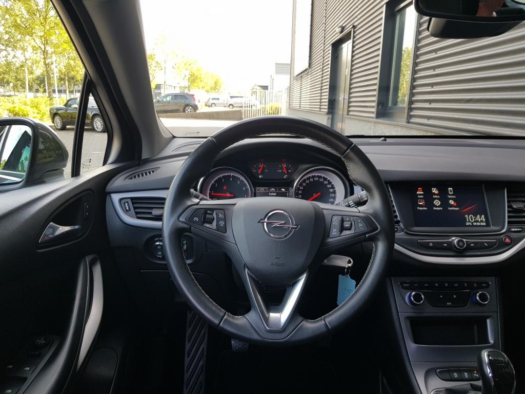 Opel Astra sports tourer edition 1.2