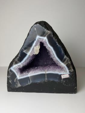 Amethist geode met agaat rand en calciet 10,50 kg
