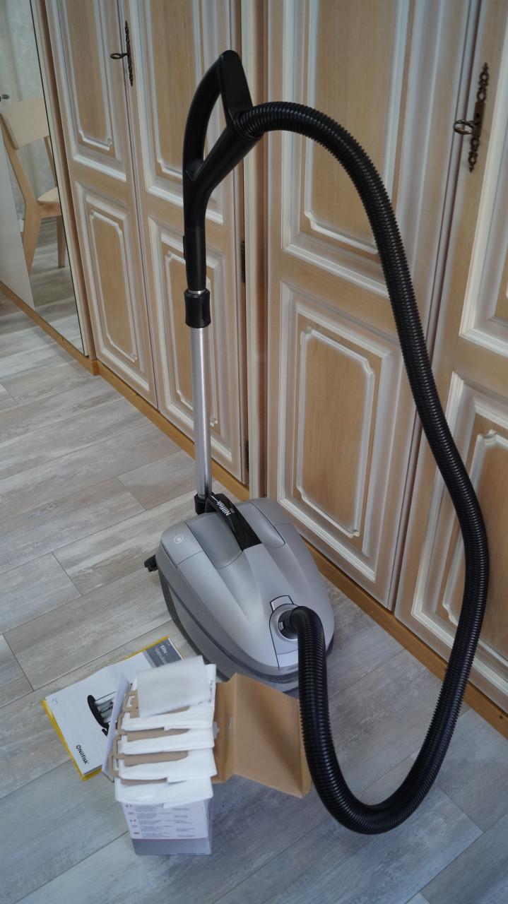 Nilfisk elite energy 750 Watt classic parket / gladde vloer stofzuiger.