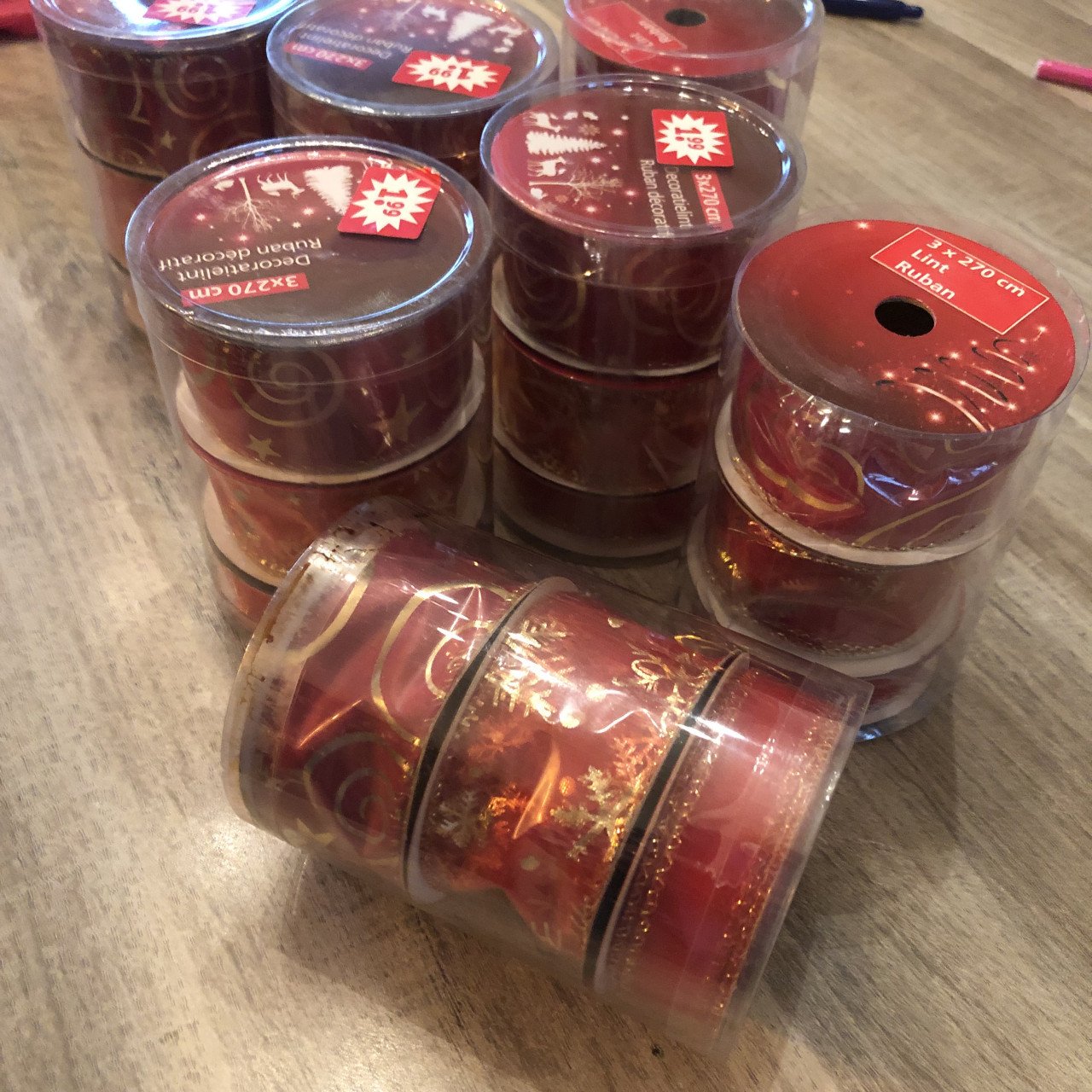 Decoratielint rood-goud (21 rollen)