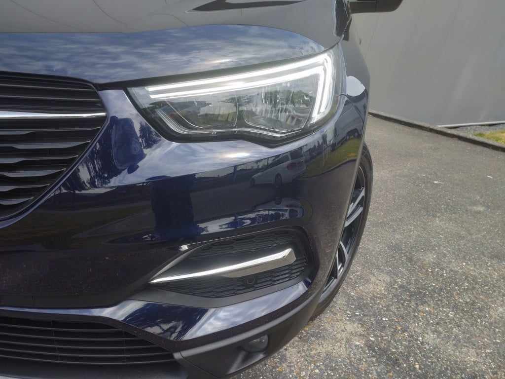 Opel Grandland X 1.2 turbo innovation