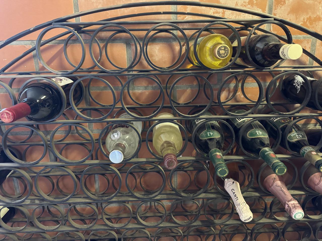 Metalen wijnrek