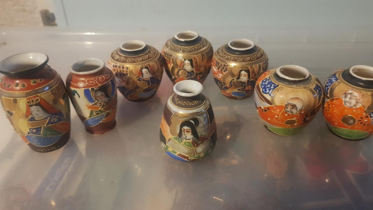 Divers Satsuma porselein