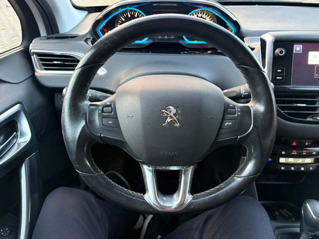 Peugeot 2008 1.2 puretech allure