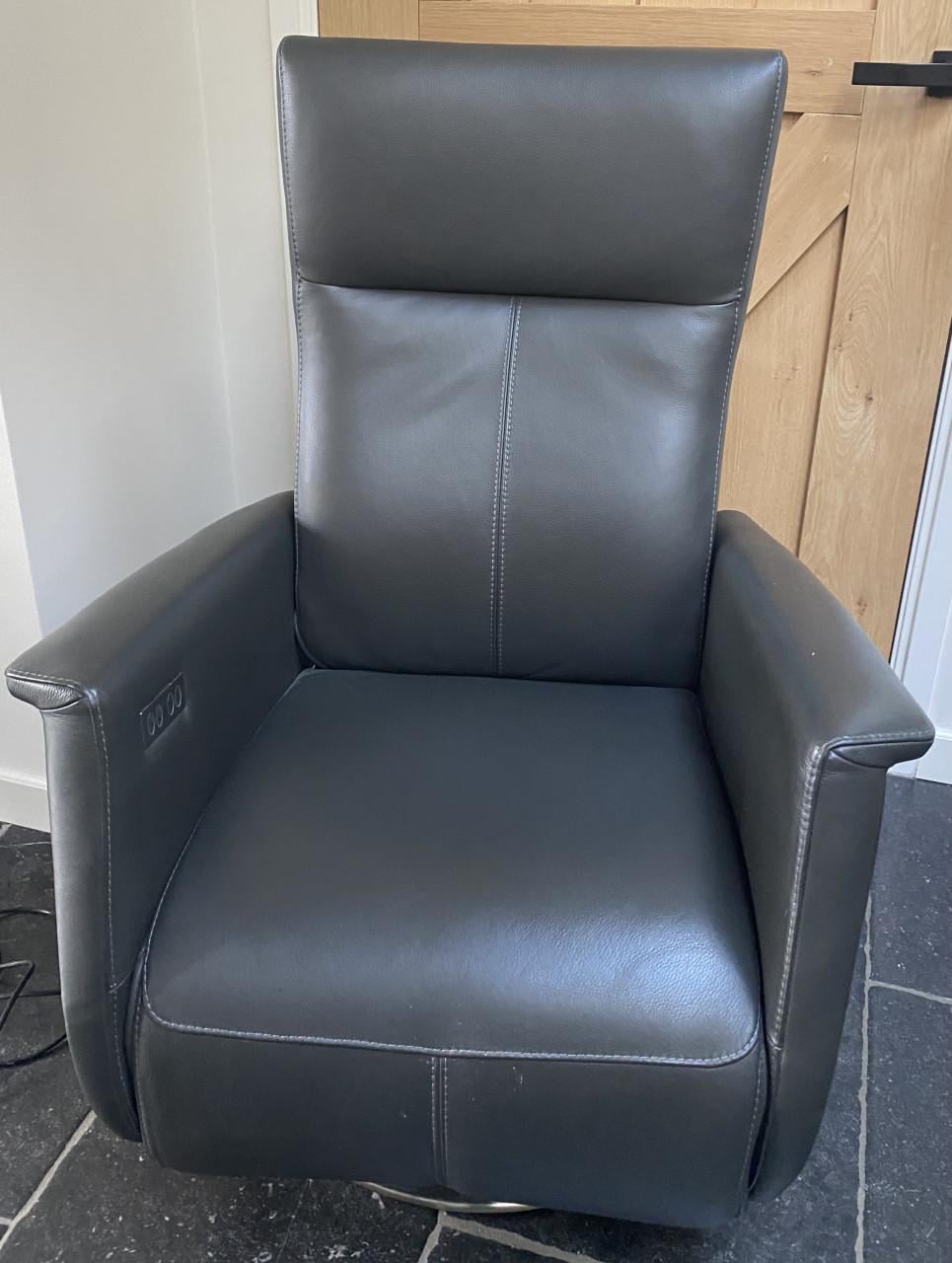 Prachtige sta  op stoel/ relax fauteuil van Prominent, maat S/M