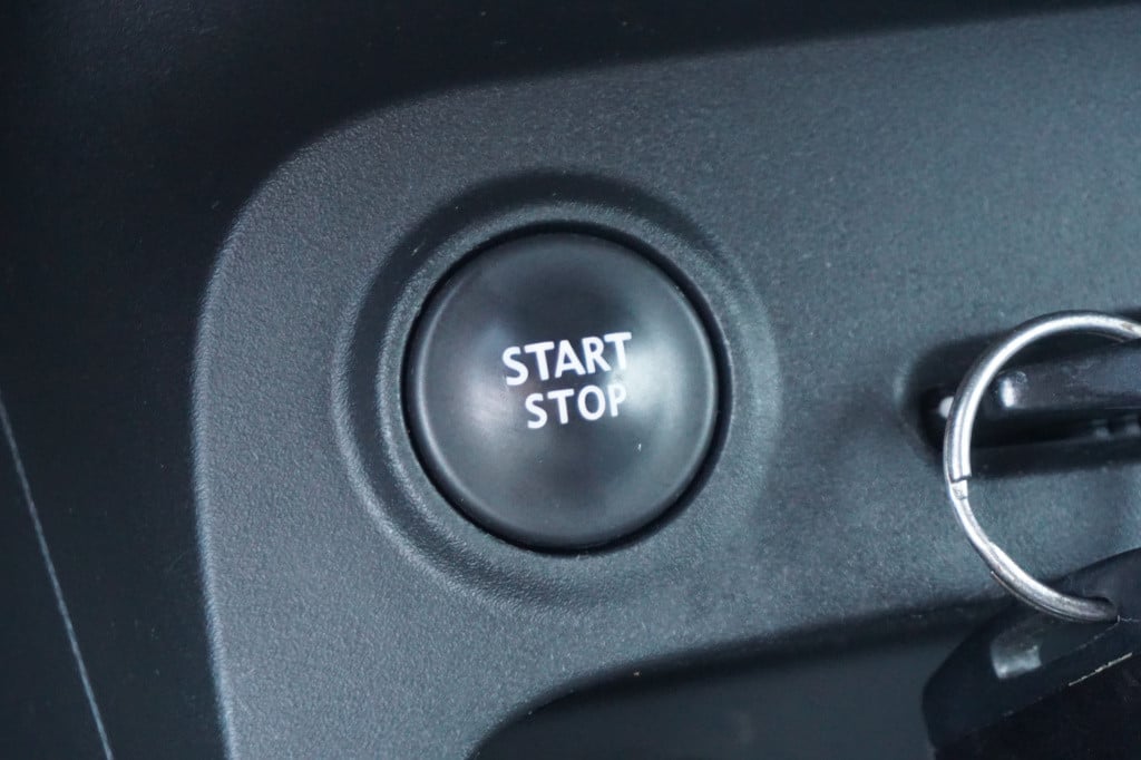 Renault Captur 0.9 tce dynamique airco / navi / parkeers. / lm velgen / tre