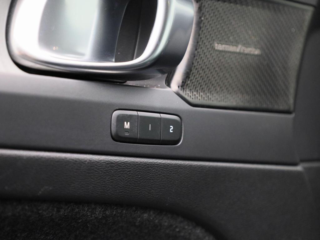 Volvo XC40 1.5 t5 recharge inscription | automaat | leder | harman kardon |