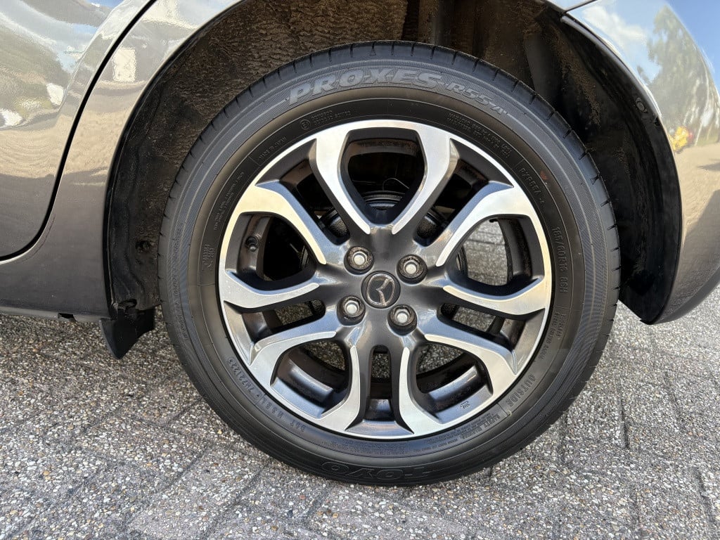 Mazda 2 1.5 skyactiv-g gt-m