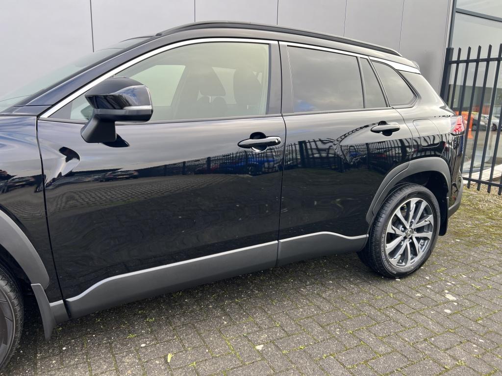 Toyota Corolla Cross hybrid 140 dynamic