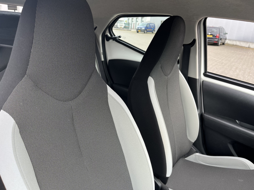 Toyota Aygo 1.0 vvt-i x-wave