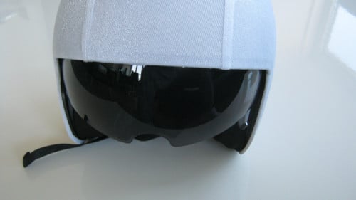NIEUW HELM MET INGEBOUWT VERSIER MAAT L VOOR 30 EURO