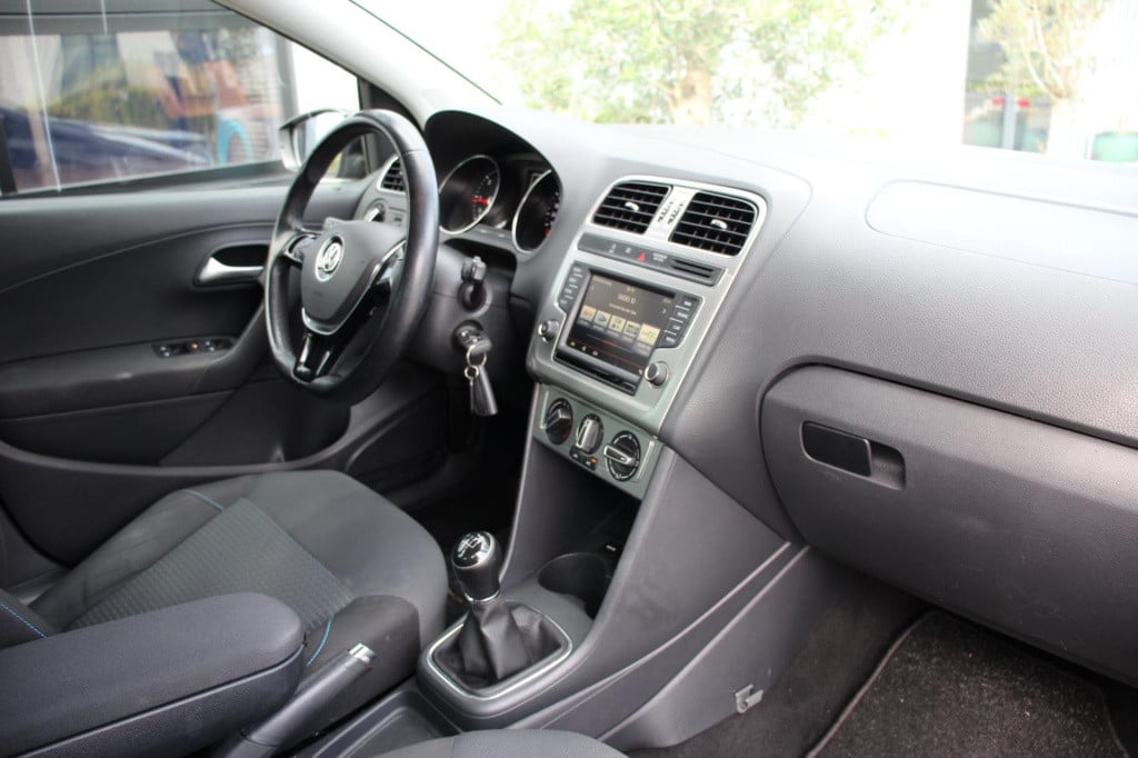 Volkswagen Polo 1.4 tdi bluemotion - cruise - navi - airco - org nl - euro 