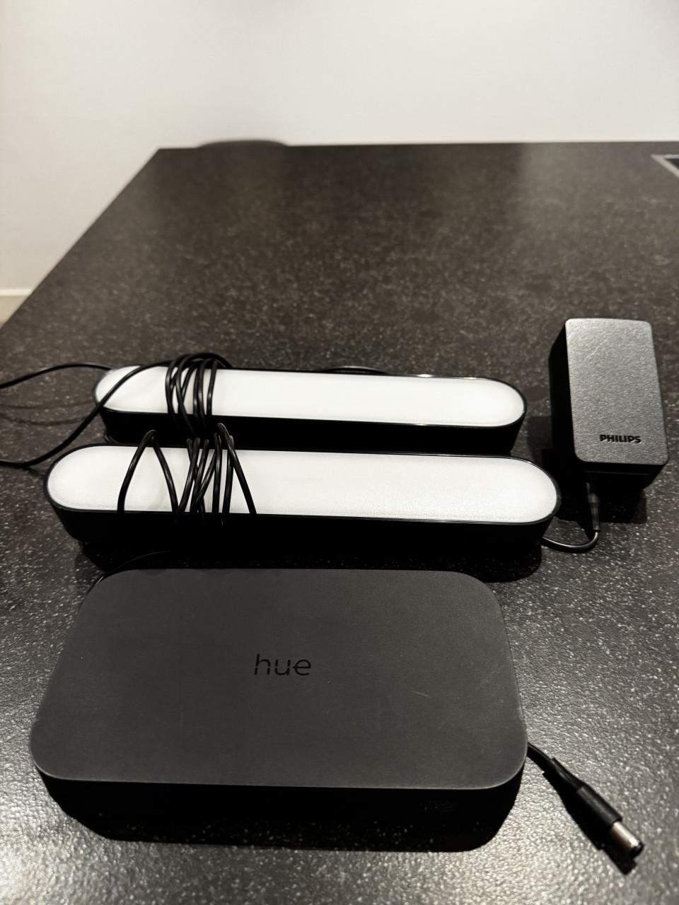 Philips Hue HDMI Sync Box + 2 Hue lampen – compleet & 100% werkend