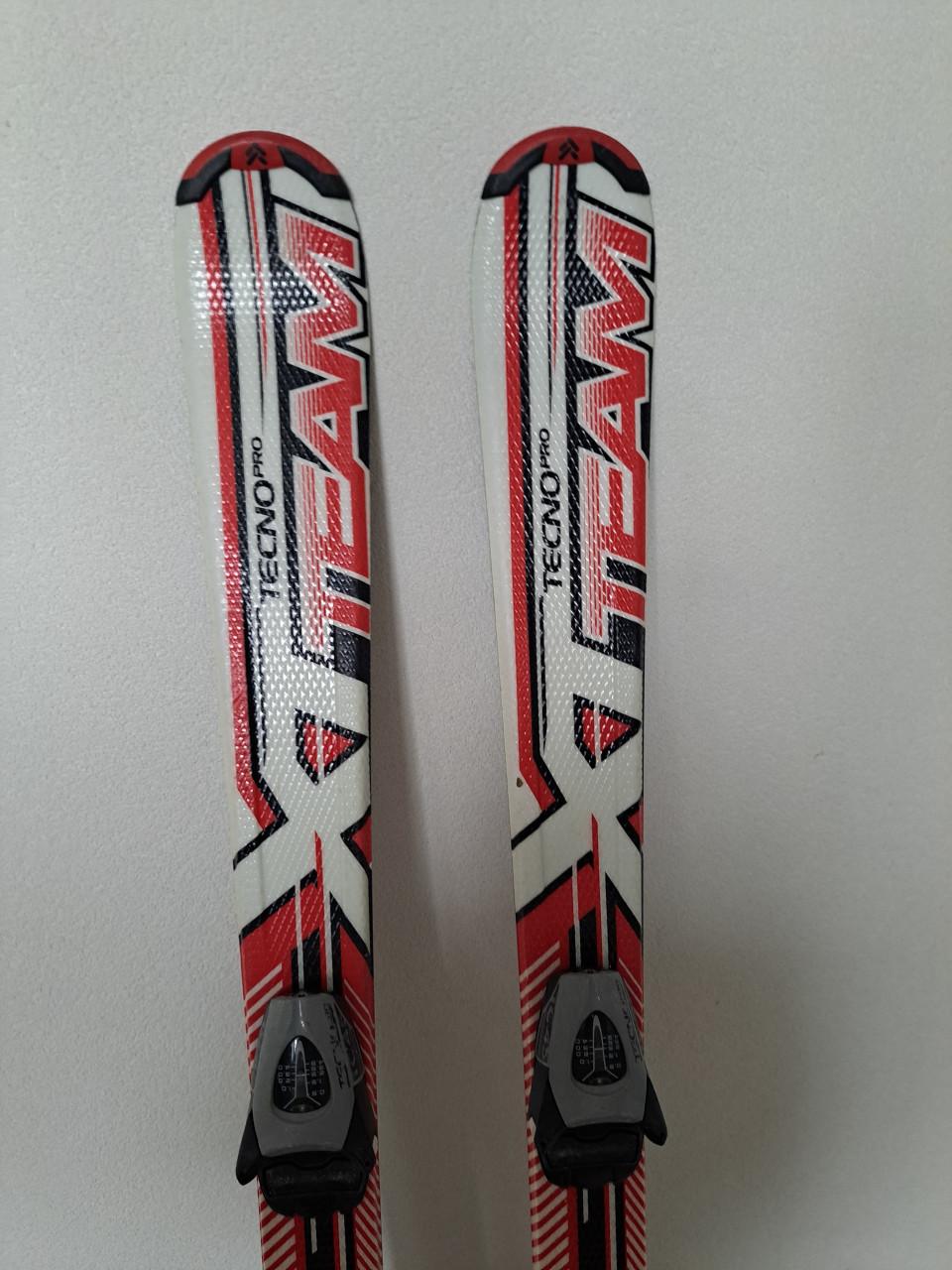 Kinderski's 120 met skischoenen maat 21/21,5