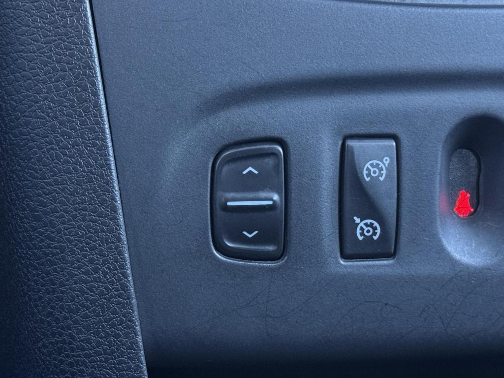 Dacia Logan mcv 0.9 tce lauréate nav pack, airco nl-auto!