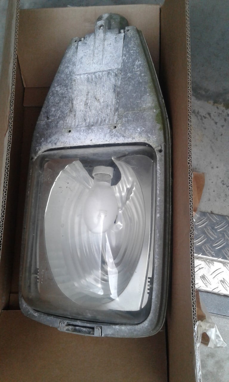 Lichtmastarmaturen