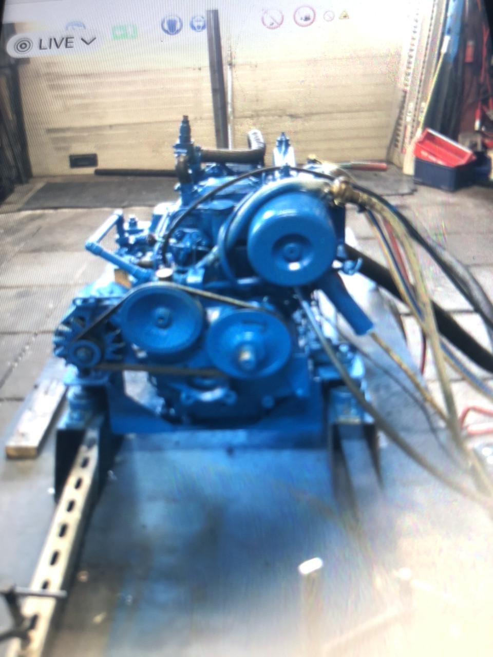 Te koop scheepsdiesel