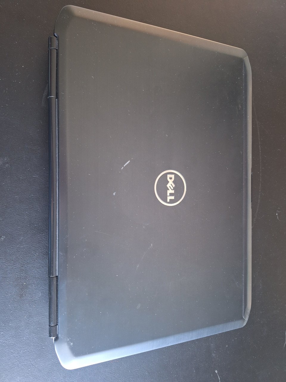 Te koop: Acer pc scherm en Dell laptop met dockingstation
