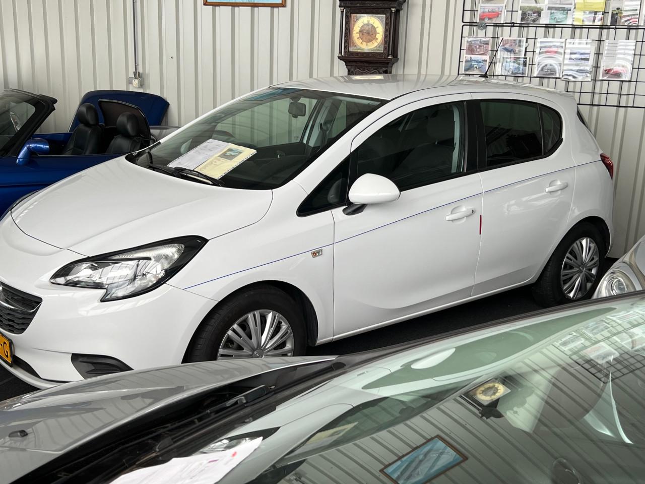 Keurige Opel Corsa uit 2018 met slechts 104.300 km