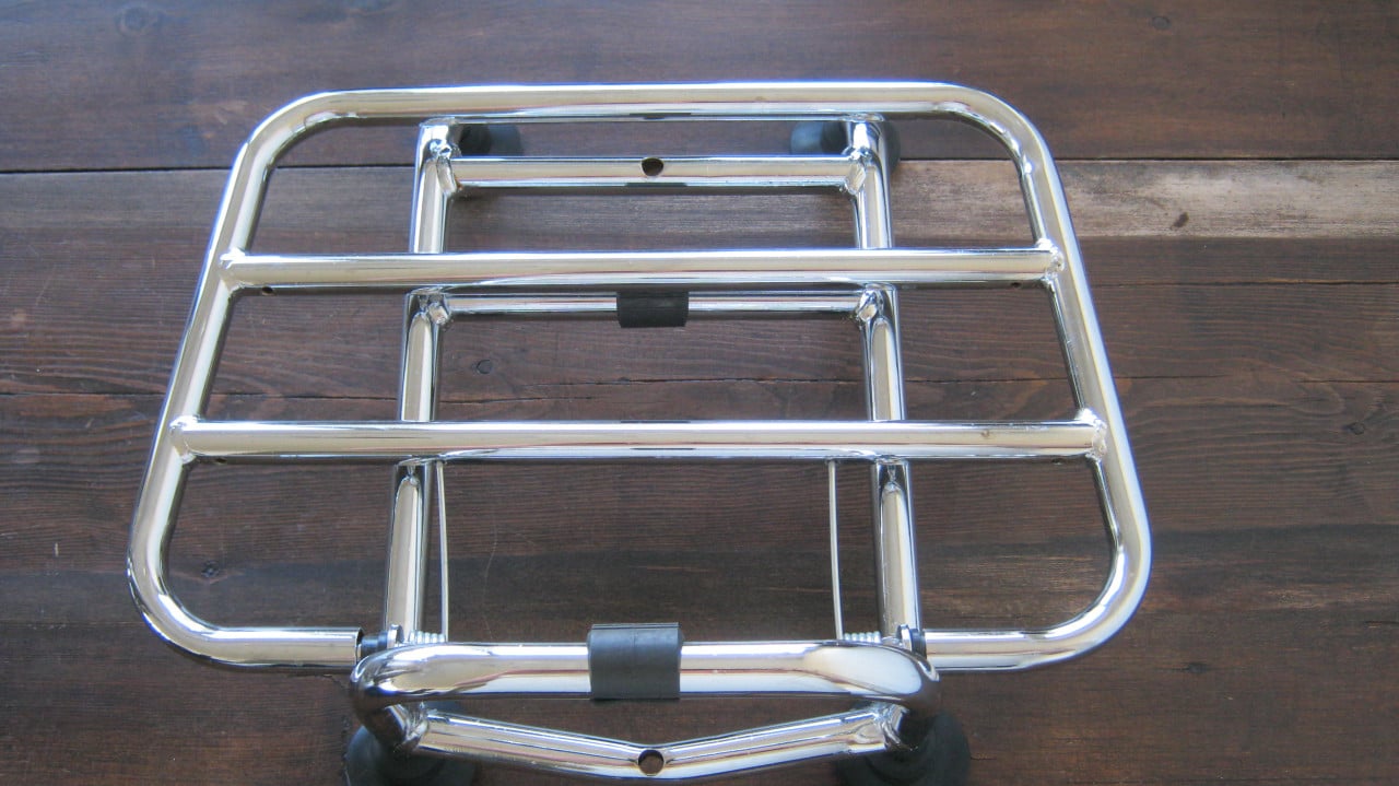 Nieuw chroom klap rekje voor vespa sprint of primavera 25 euro