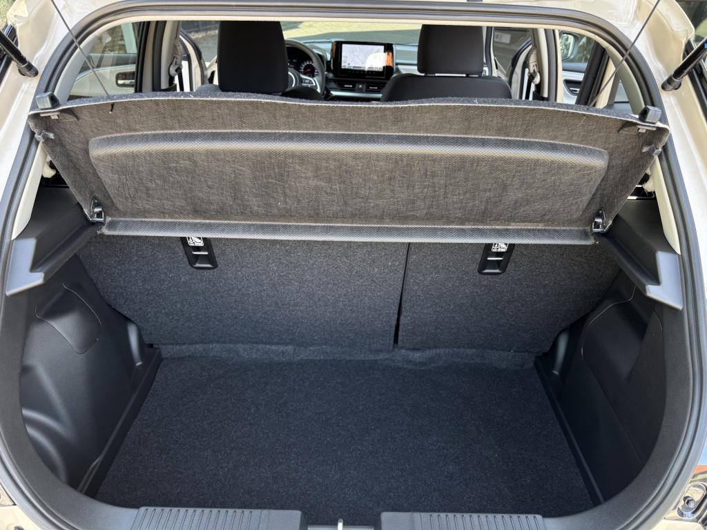 Suzuki Swift 1.2 style smart hybrid