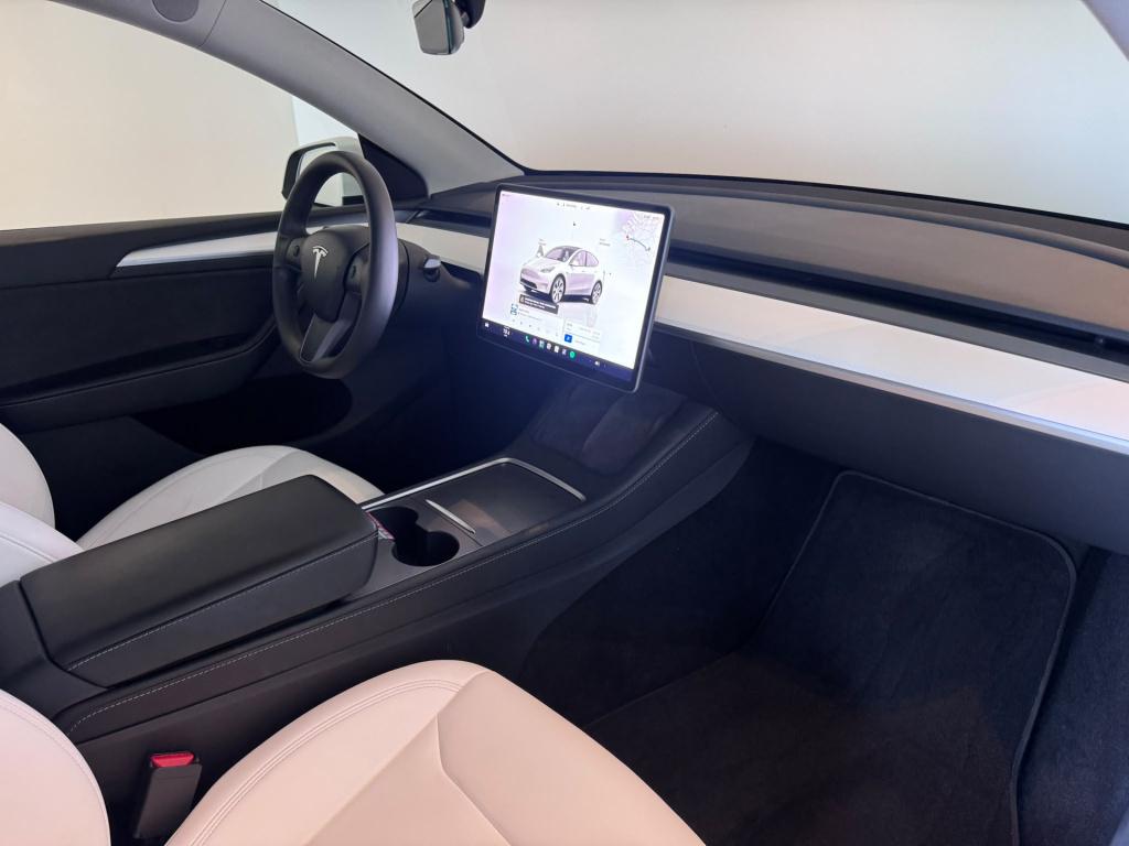 Tesla Model Y rwd 58 kwh / soh 98%