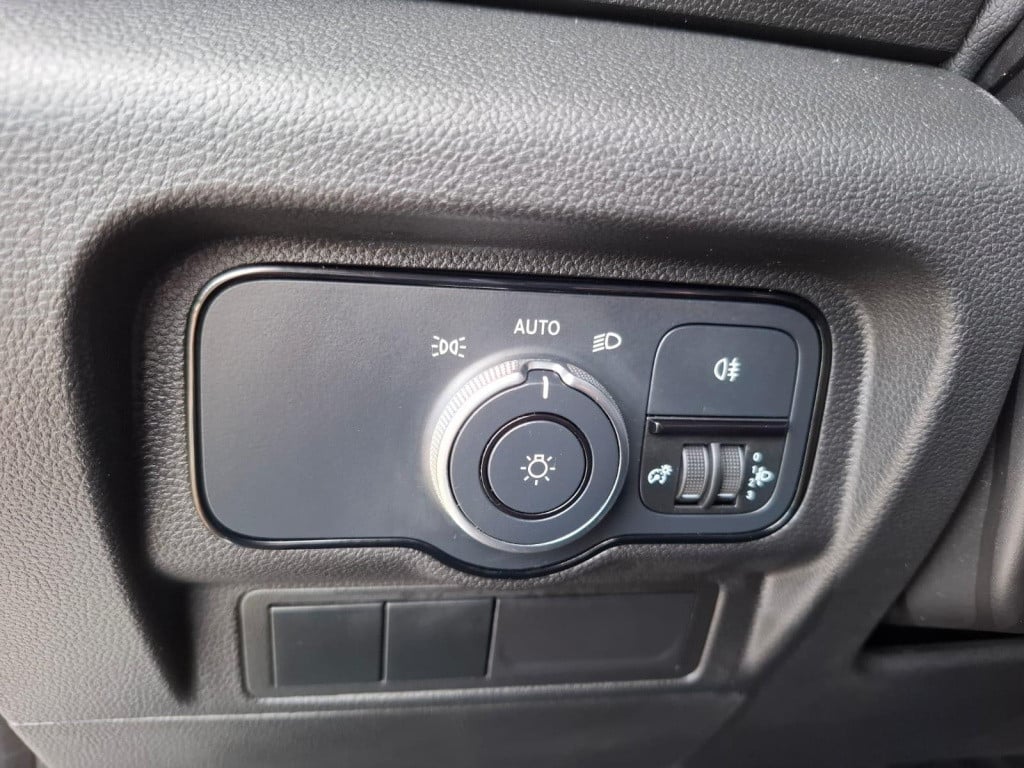 Mercedes-Benz Citan 108 cdi l1 base airco / cruise controle / verlaagd / sp