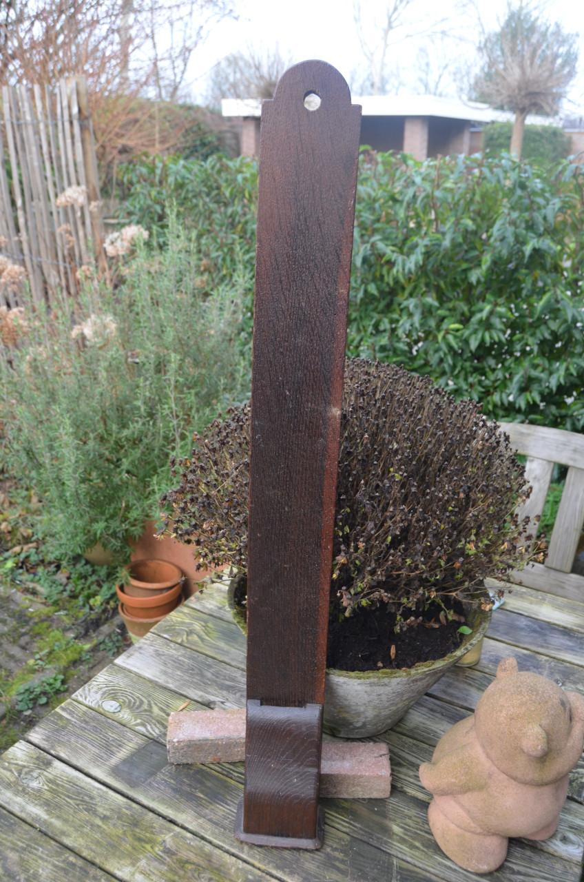 Plank om messen te slijpen