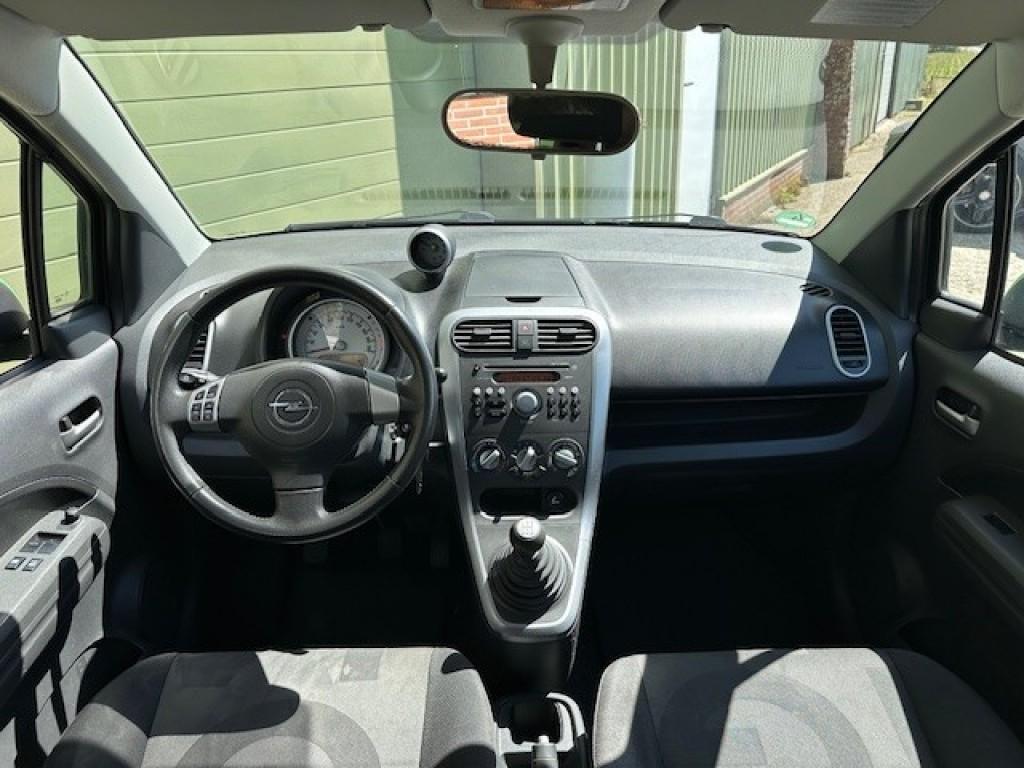 Opel Agila 1.0 enjoy airco