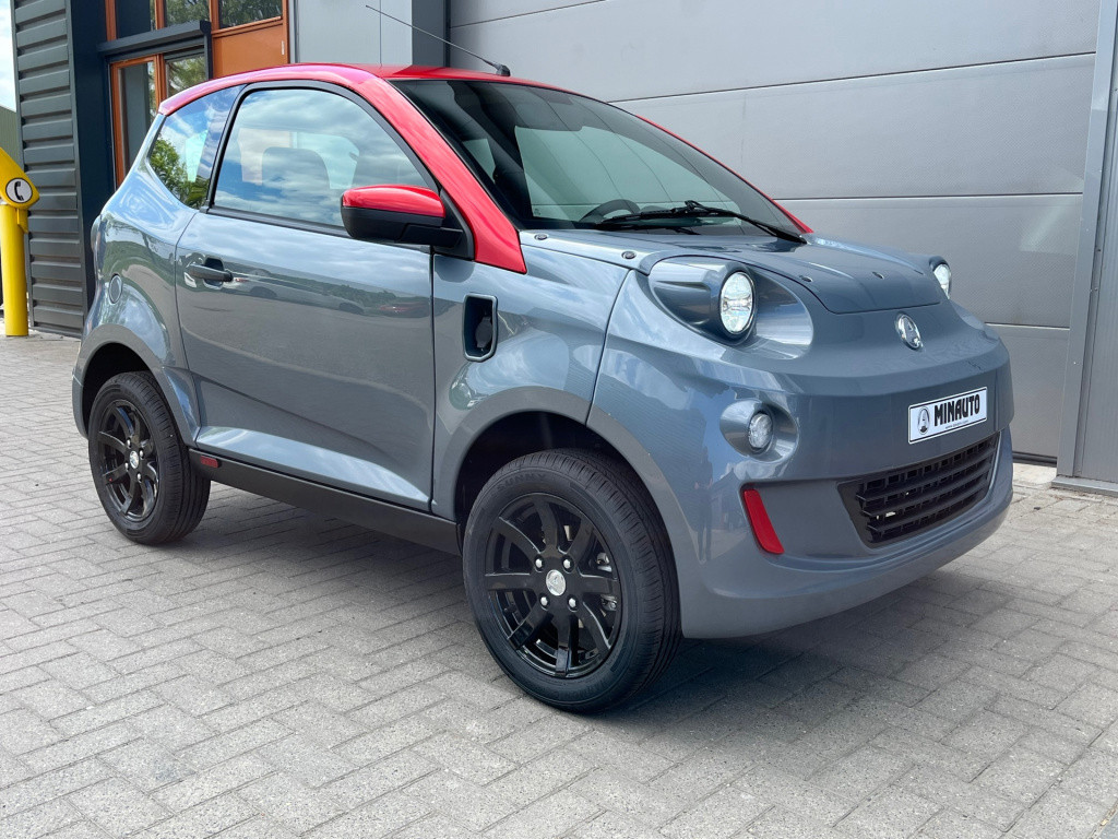 Aixam Minauto brommobiel chic