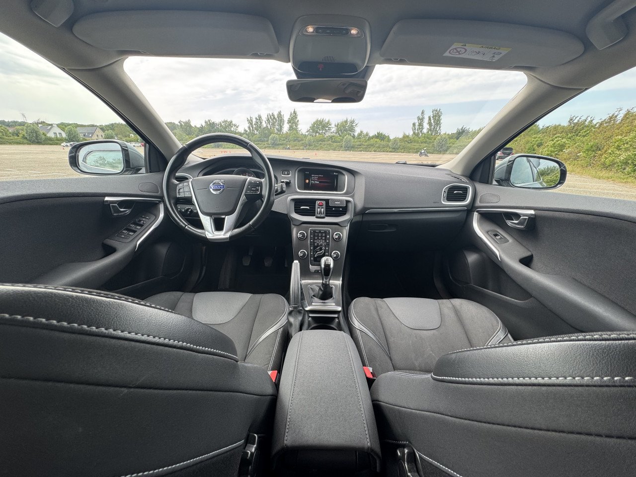 Volvo V40 1.6 T2 120PK 2015 Grijs