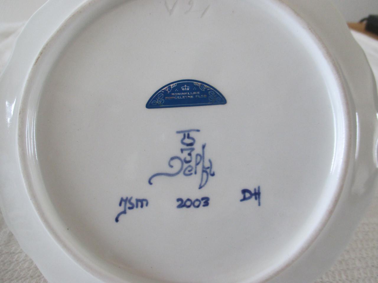 3 zeer Mooie bij elkaar passende Delftsblauwe bordjes ( Porcelyne fles )