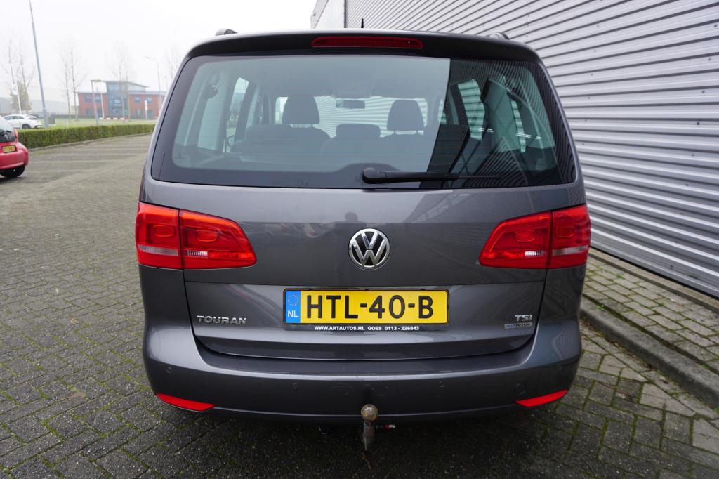 Volkswagen Touran 1.2 tsi trendline bluemotion 7-persoons climate / trekhaa