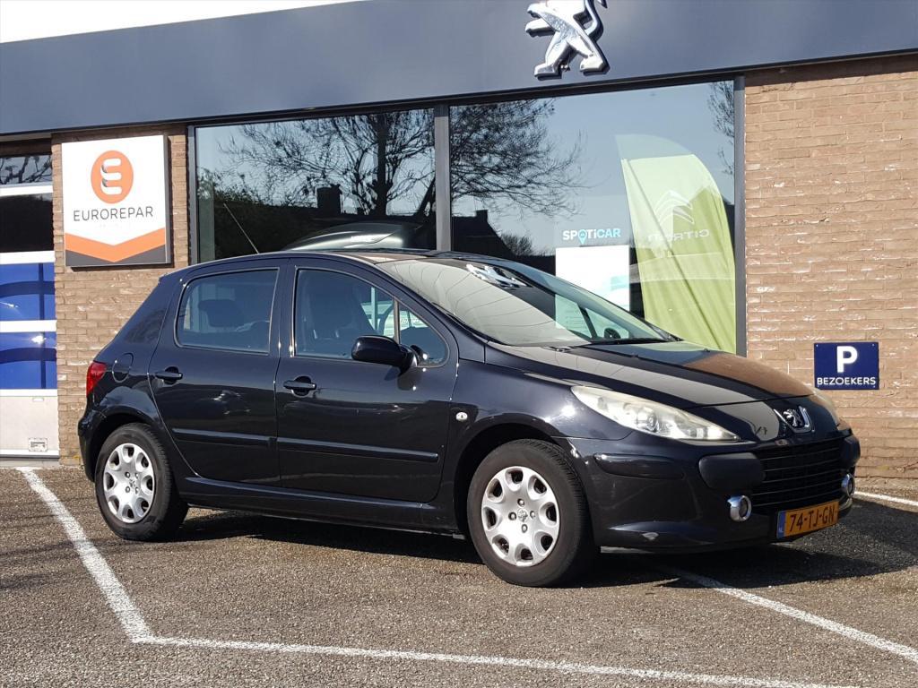 Peugeot 307 1.6 16v 5-deurs xs | airco | cruise control | trekhaak | radio/