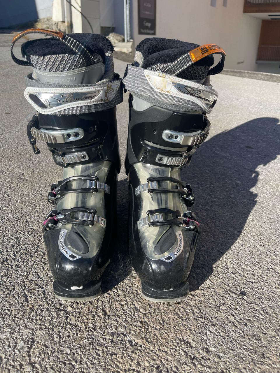 Dames ski schoenen Salomon maat 27 (schoenmaat 41)