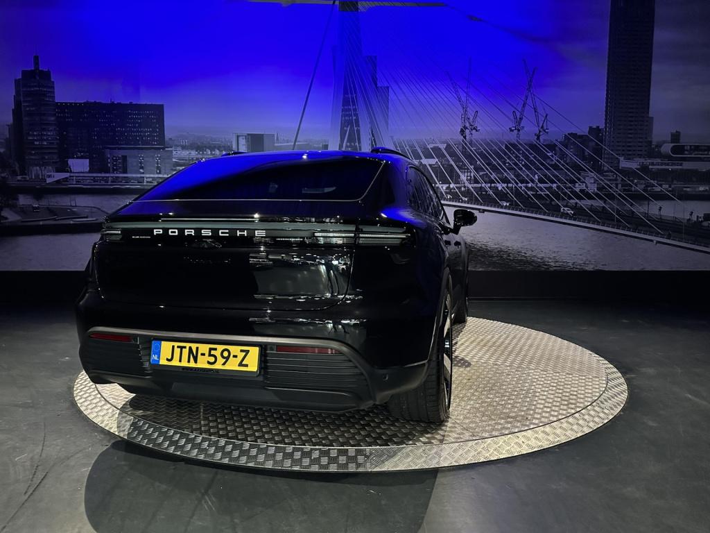 Porsche Macan 4 s 100 kwh *pano*luchtvering*bose*trekhaak*