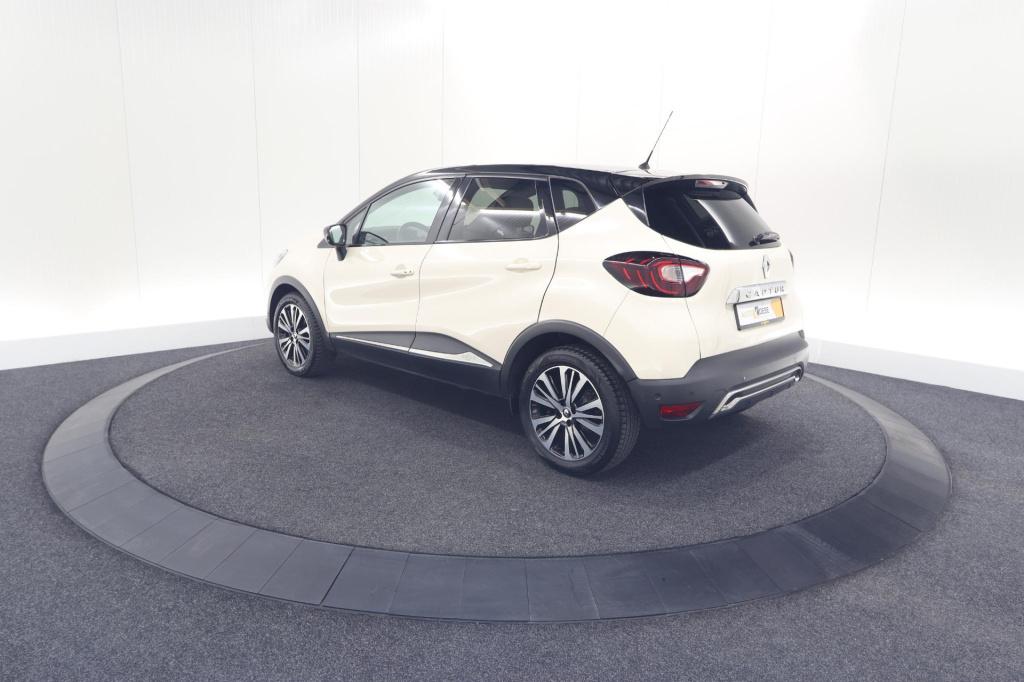 Renault Captur tce 120 edc initiale paris | camera | dodehoekdetectie | pan