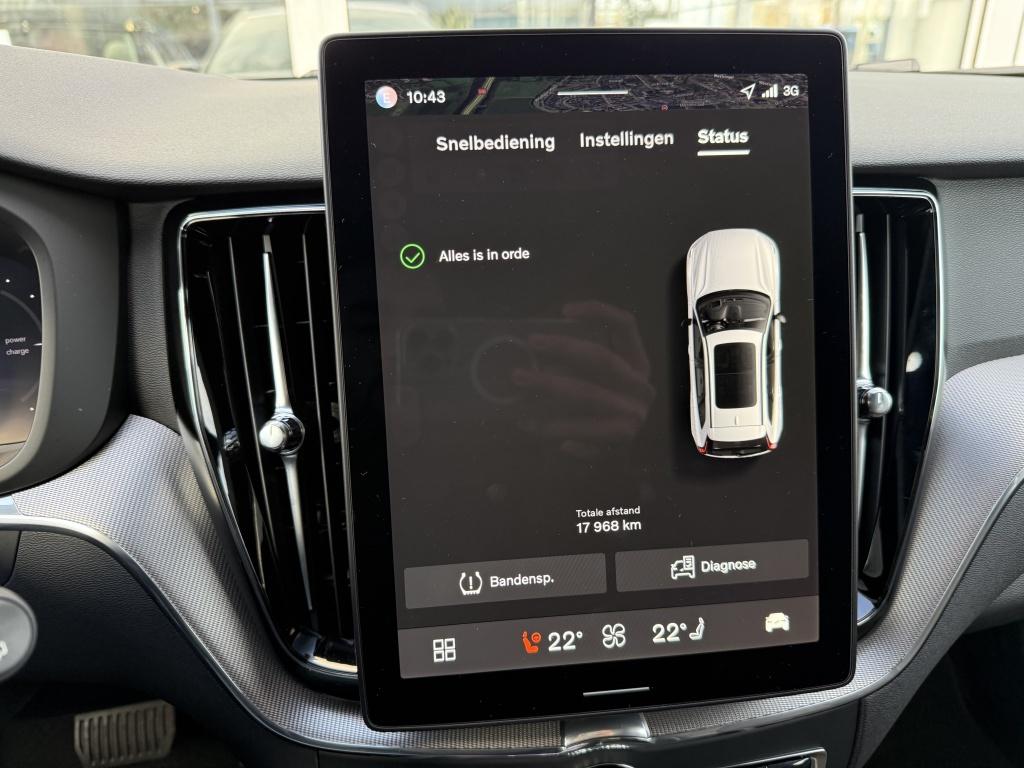 Volvo XC60 t6 398pk recharge dark black edition| panodak| luchtvering| trek