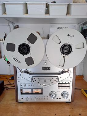 Akai bandrecorder model GX-635D