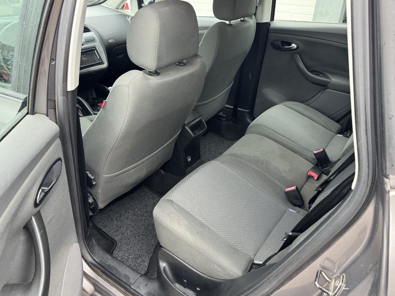 Seat Altea 1.6i Stylance 5 deurs AIRCO NAP ! ! !