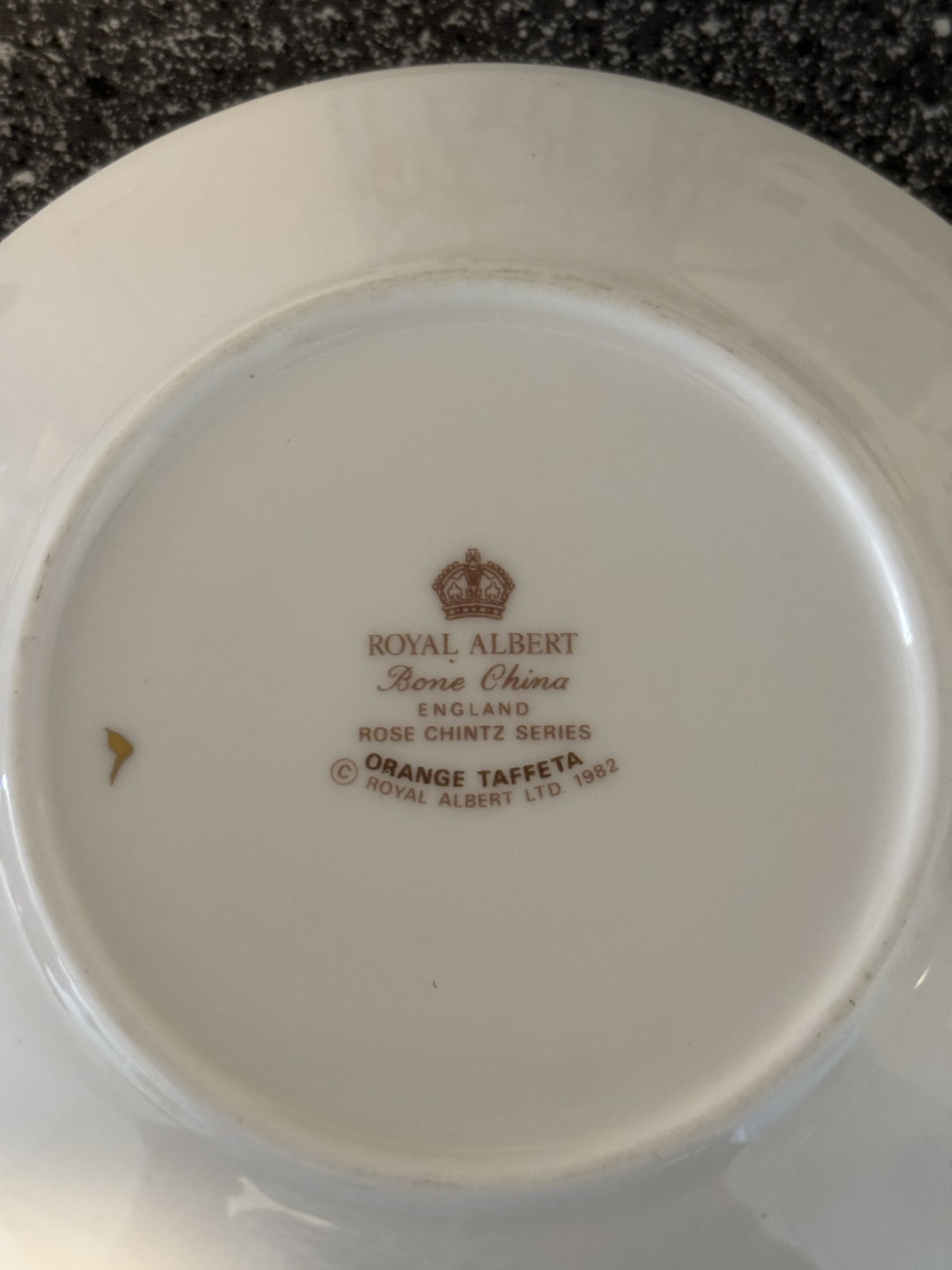 ROYAL ALBERT “THE ROSE CHINTZ” SERIE