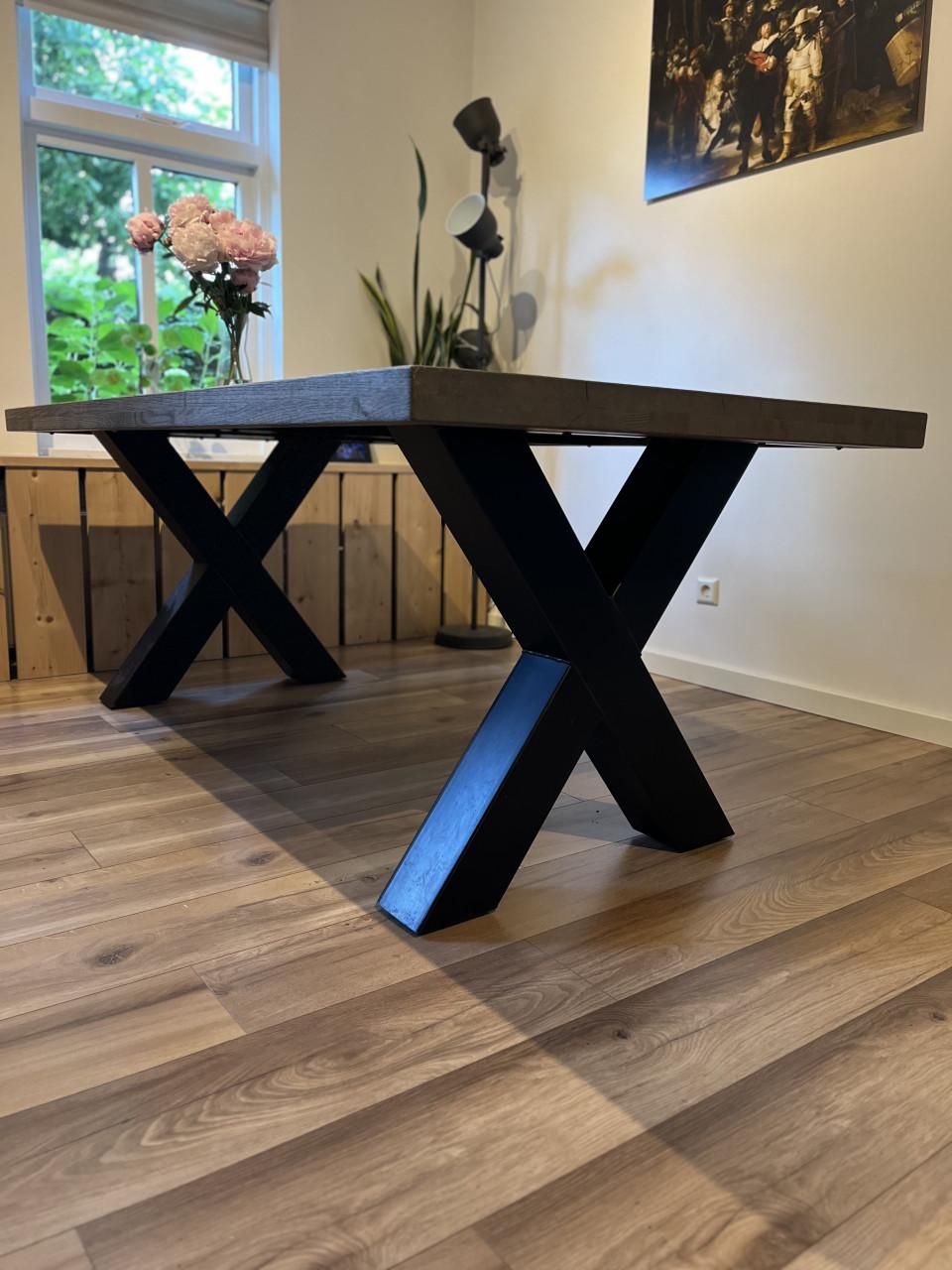 Stoere industriële eettafel + salontafel | Bijna nieuwstaat