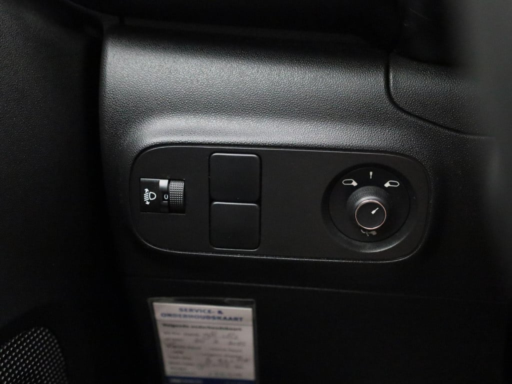 Citroen C3 1.2 puretech feel | apple carplay / android auto | climate contr